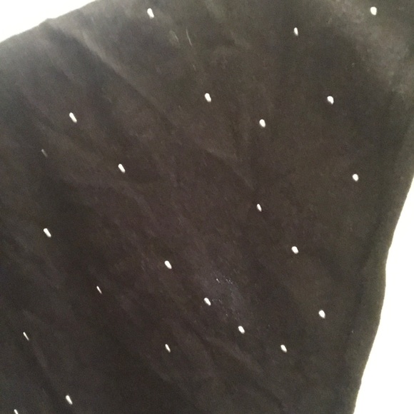 💼Black shawl/wrap/scarf with silver studs - Picture 2 of 3